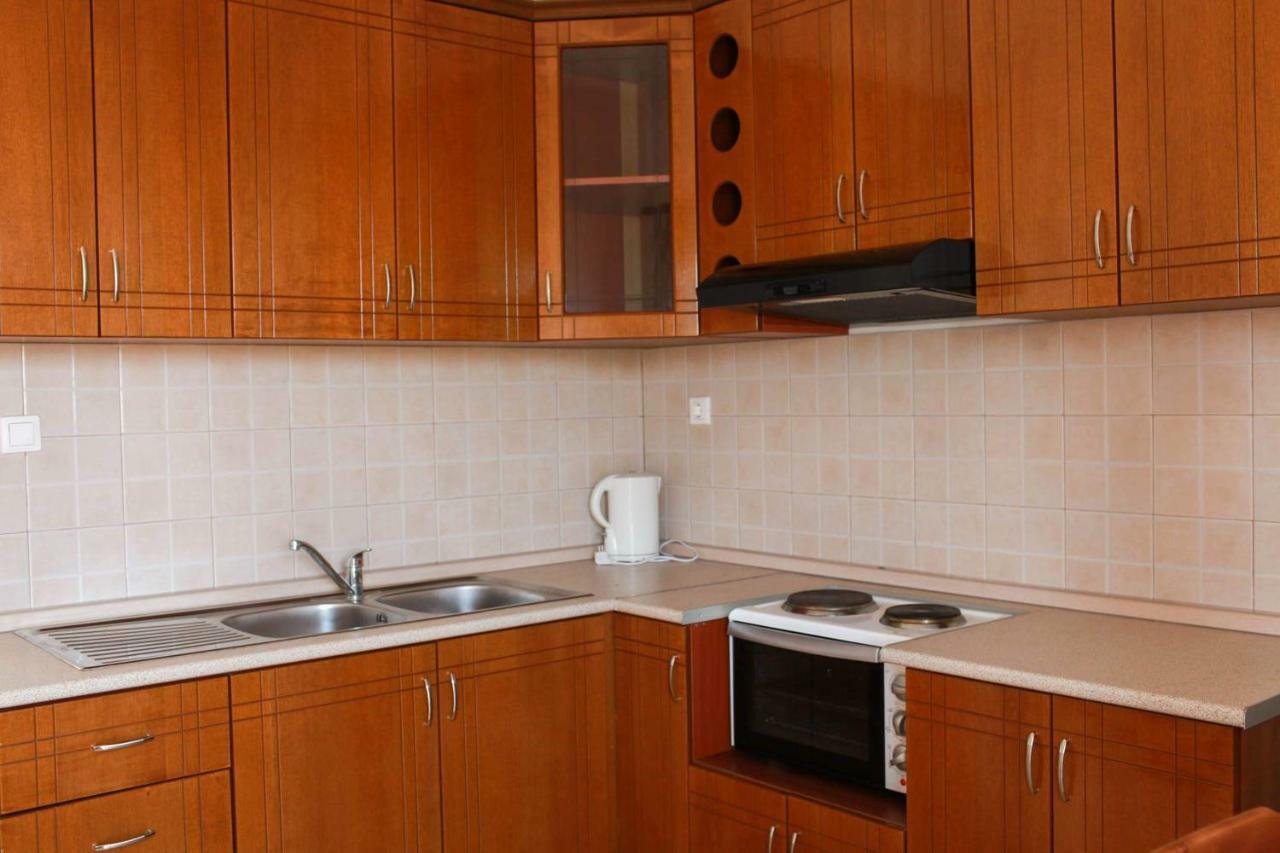 Mihalis Apartments Himarë Exterior foto